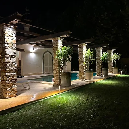 Luxury-villa Luca Villa *