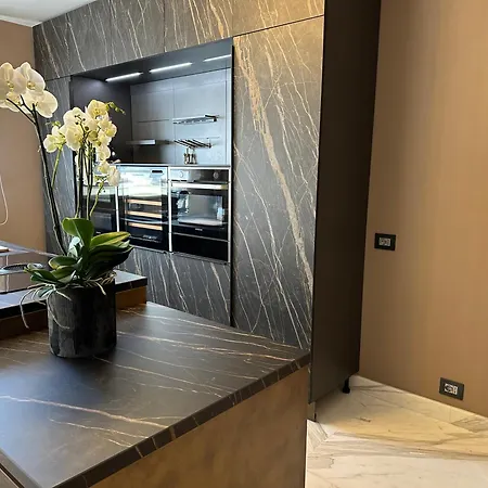 Luxury-villa Luca 马里纳-迪-皮特拉桑塔